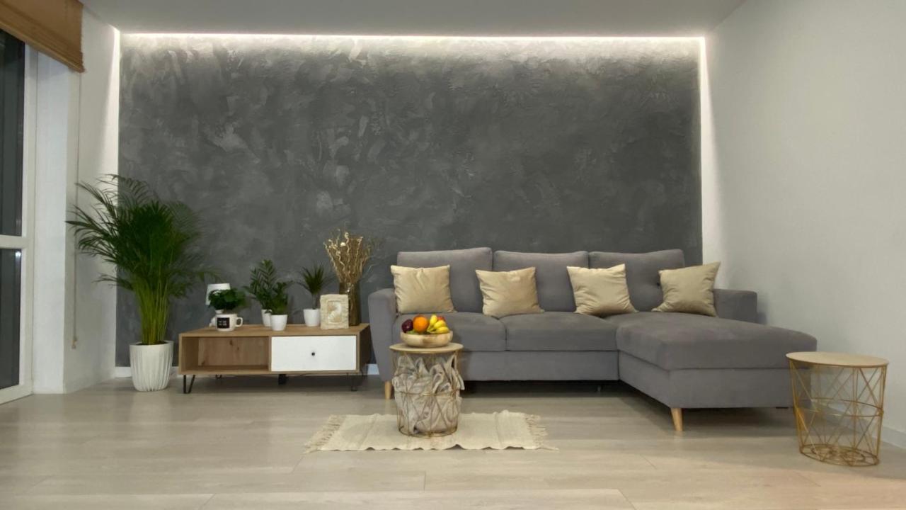 Apartament Plaza Park بشيميش المظهر الخارجي الصورة